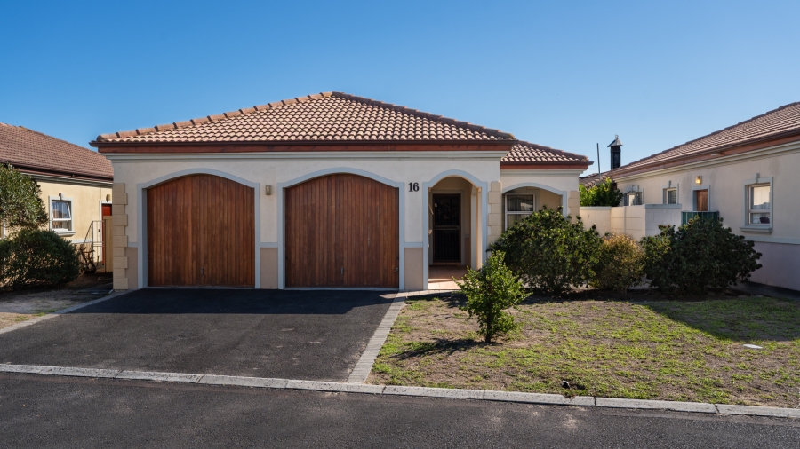 3 Bedroom Property for Sale in Twin Palms Western Cape